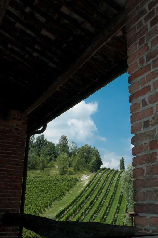 La Giribaldina Winery & Farmhouse Calamandrana Exterior photo